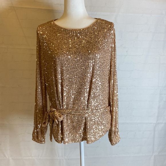 Vici Gold Sequined Lined Long Sleeved Cut Out Blouse - Picture 2 of 14